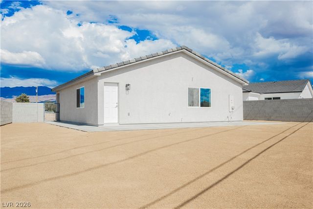 561 Valiant Avenue, Pahrump, NV 89060