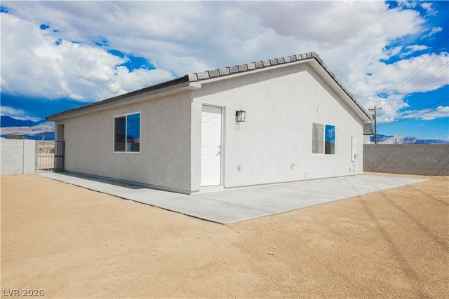 561 Valiant Avenue, Pahrump, NV 89060