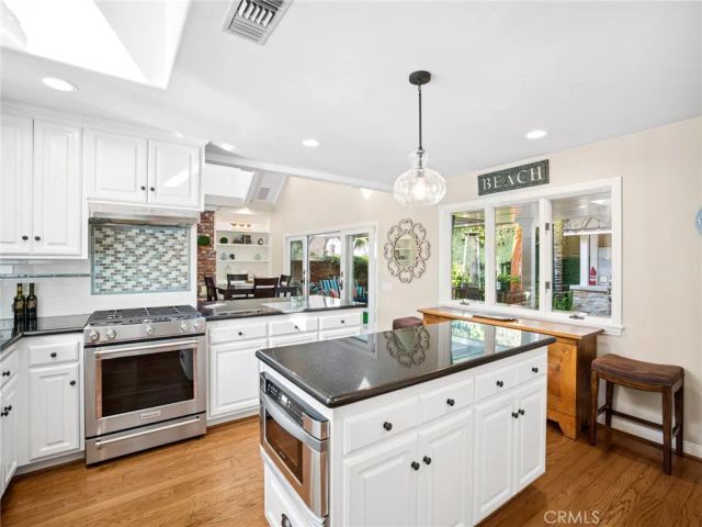 224 Coral, Newport Beach, CA 92662