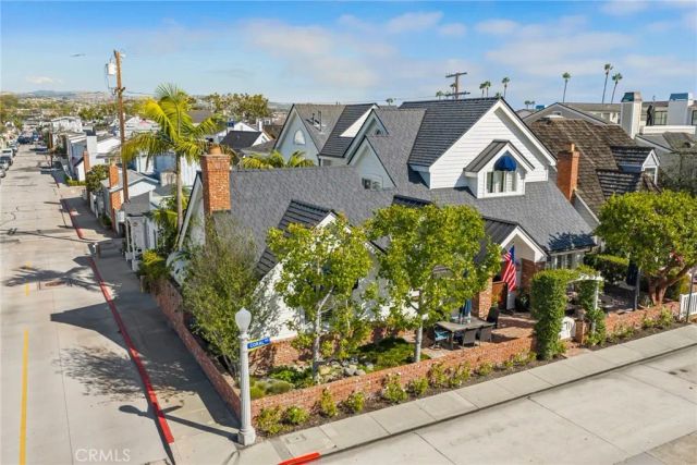 224 Coral, Newport Beach, CA 92662