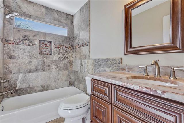 2058 Woodside Park Drive, Woodstock, GA 30188