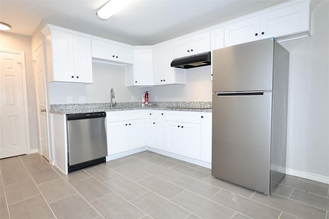 2220 Avenue L 110, Rosenberg, TX 77471