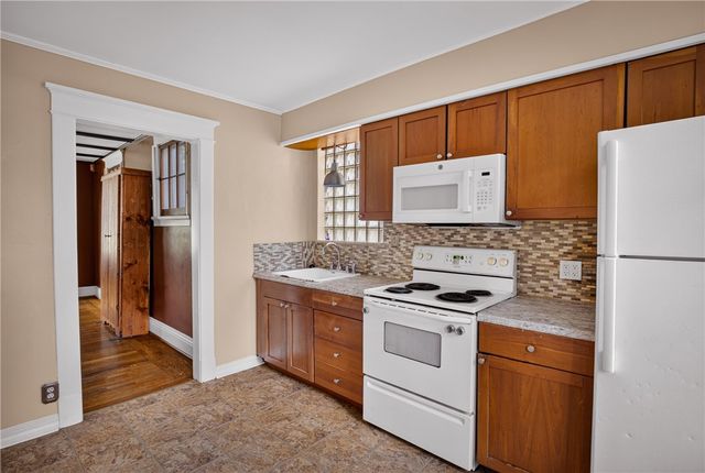 242 Breading Ave, Ben Avon, PA 15202