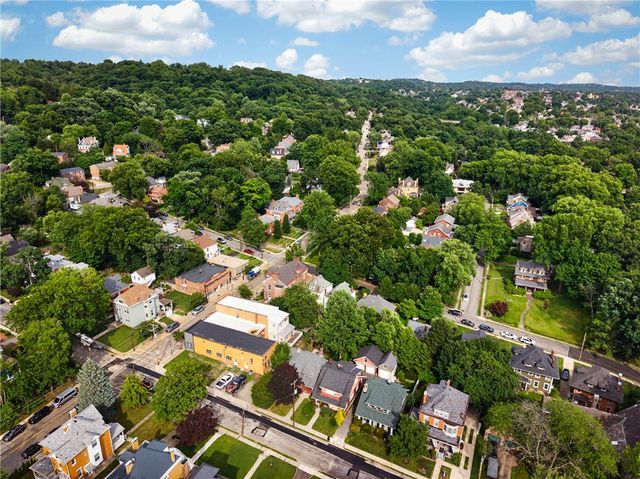 242 Breading Ave, Ben Avon, PA 15202