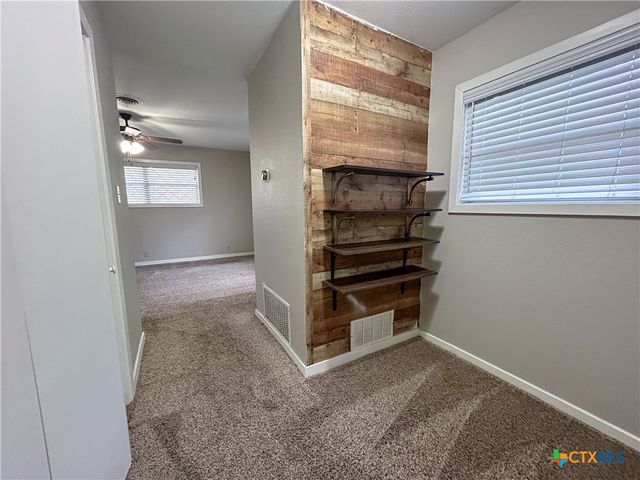 4902 Dahlia, Victoria, TX 77904