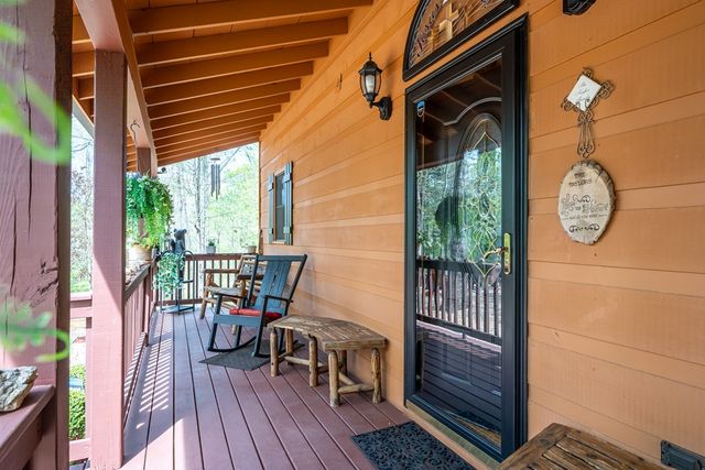 68 Noah Circle, Ellijay, GA 30540