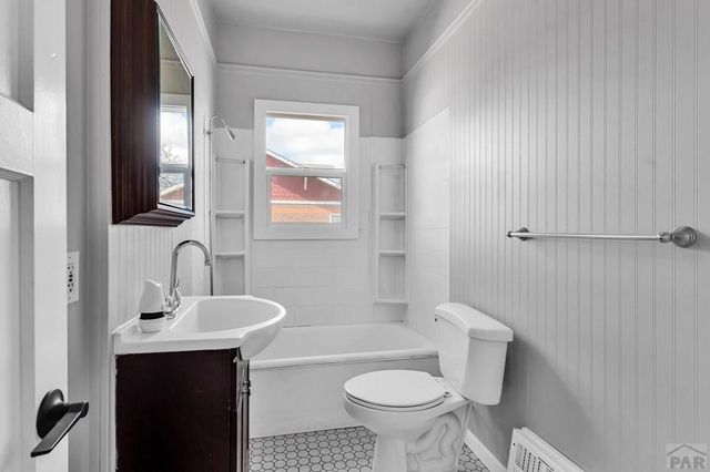 228 W 3rd St, Walsenburg, CO 81089