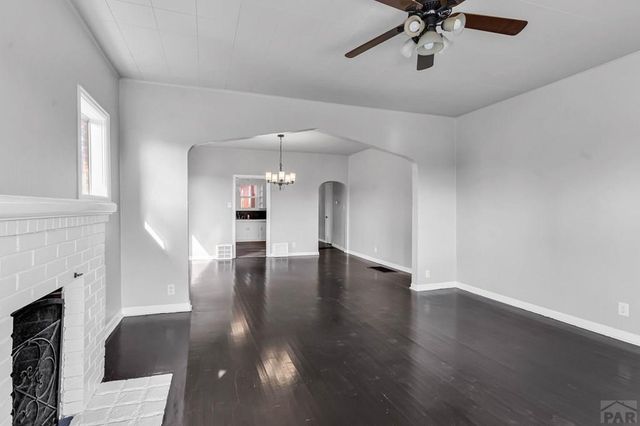 228 W 3rd St, Walsenburg, CO 81089