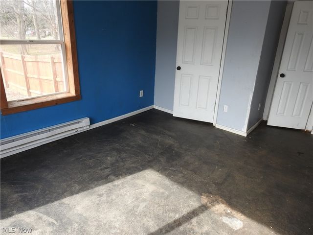 16177 Center Street, Middlefield, OH 44062