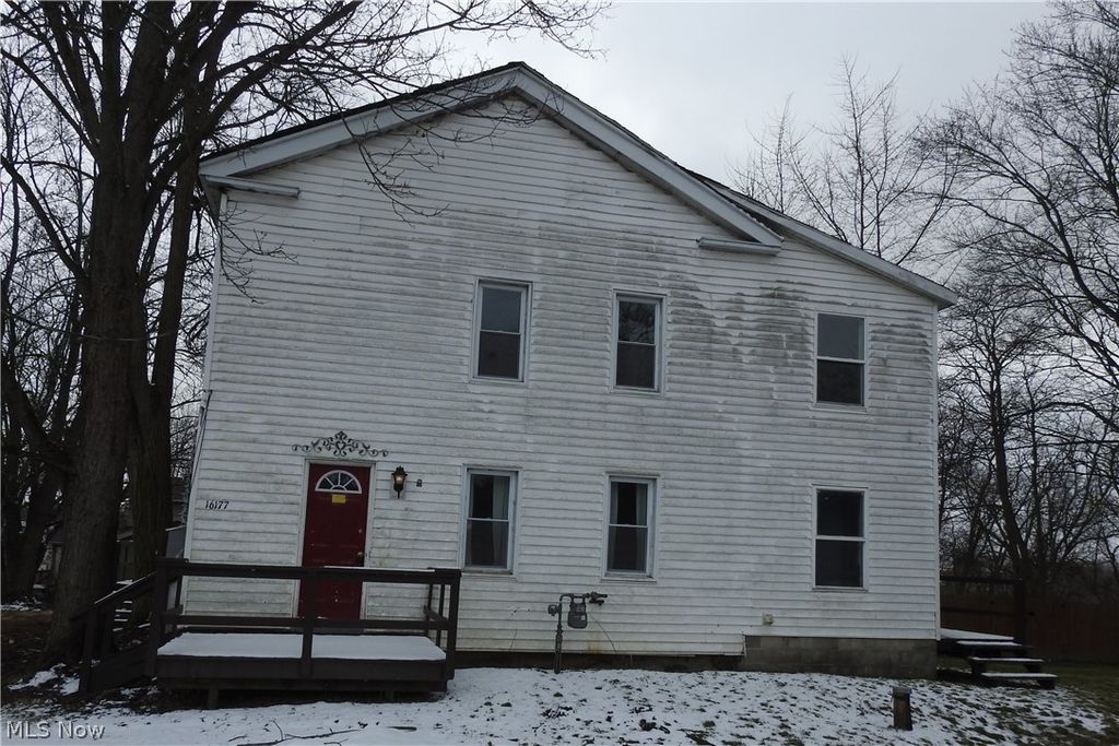 16177 Center Street, Middlefield, OH 44062