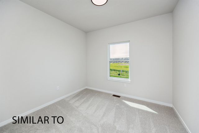 9389 Emilia Lane, West Des Moines, IA 50266