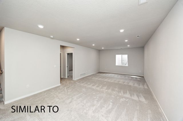 9389 Emilia Lane, West Des Moines, IA 50266