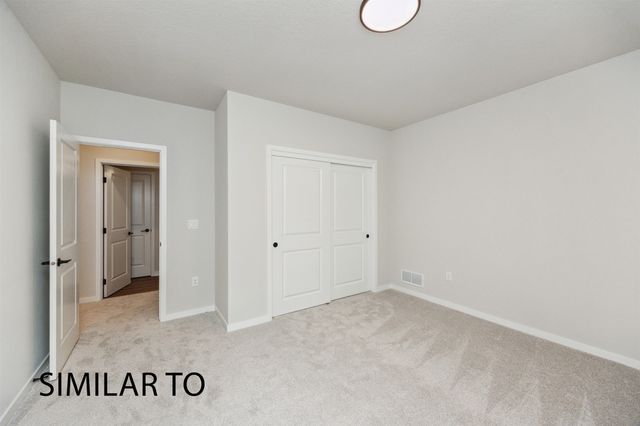 9389 Emilia Lane, West Des Moines, IA 50266