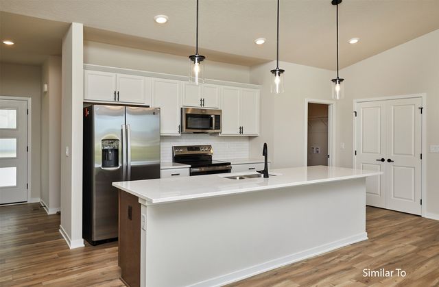 9389 Emilia Lane, West Des Moines, IA 50266