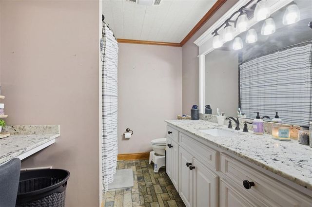 156 Quinn Lane, Bell City, LA 70630