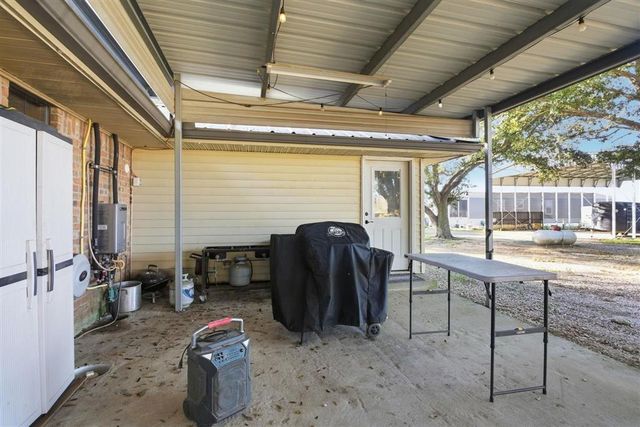 156 Quinn Lane, Bell City, LA 70630