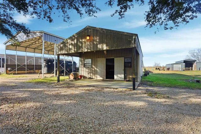 156 Quinn Lane, Bell City, LA 70630