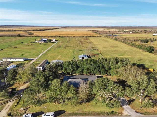 156 Quinn Lane, Bell City, LA 70630