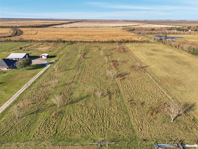 156 Quinn Lane, Bell City, LA 70630