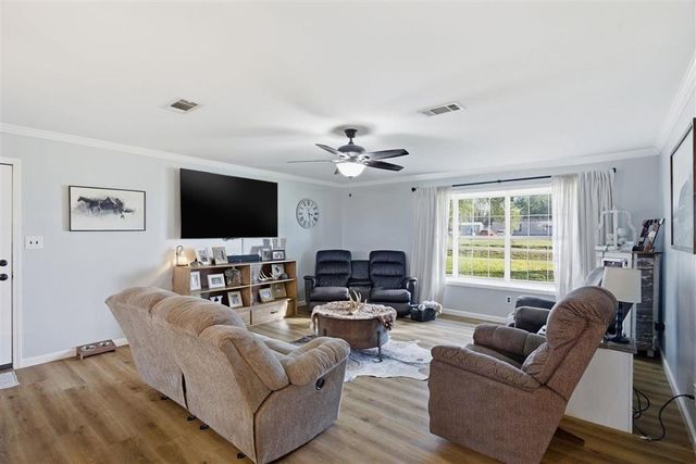 156 Quinn Lane, Bell City, LA 70630