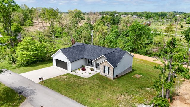 83 Mikes Lane, London, KY 40744