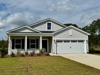 1015 Carolina Way, Manning, SC 29102