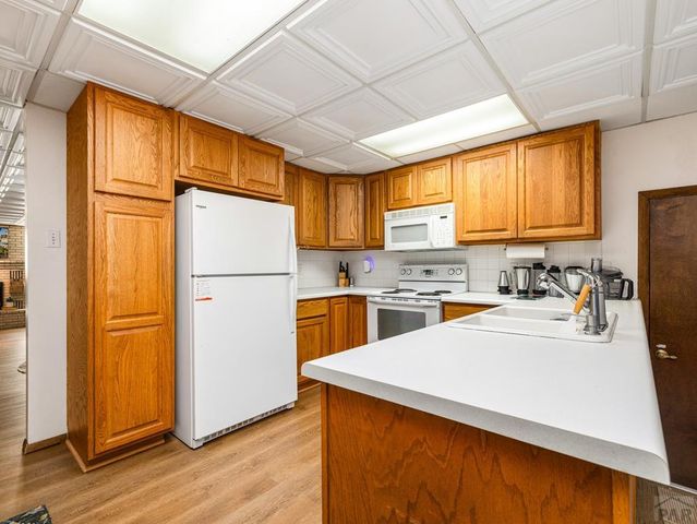 48 Regency Blvd, Pueblo, CO 81005