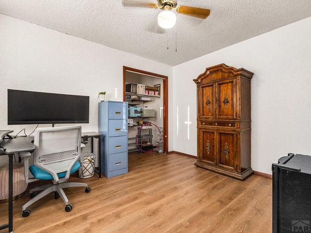 48 Regency Blvd, Pueblo, CO 81005