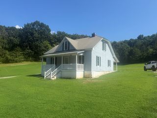 445 Chicken Creek Rd, Pulaski, TN 38478