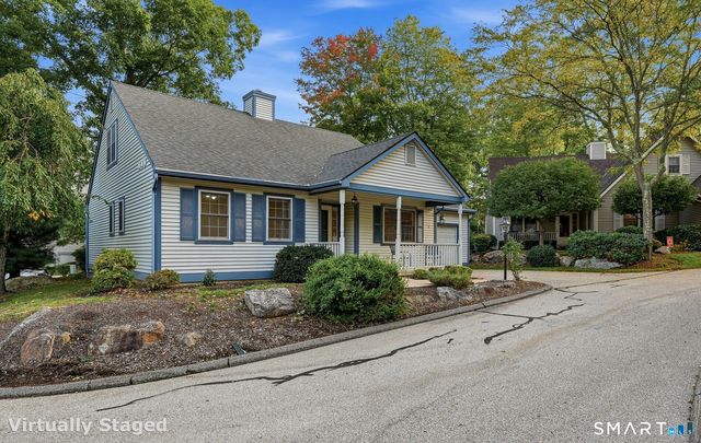 2 Hawthorne Lane 2, East Lyme, CT 06357
