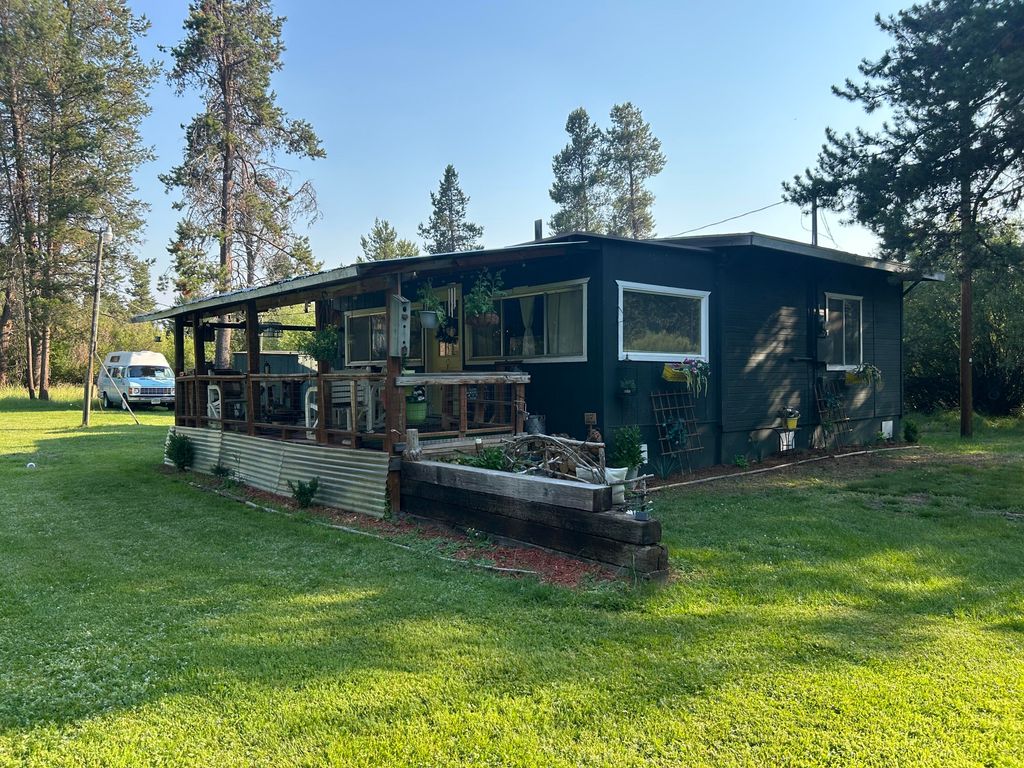55086 Log Bridge Drive, Bend, OR 97707