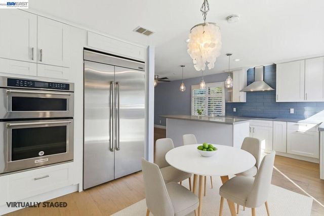 4925 4925 Flat Rock Circle, San Jose, CA 95136