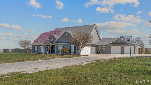 5381 State Highway C, Steele, MO 63877