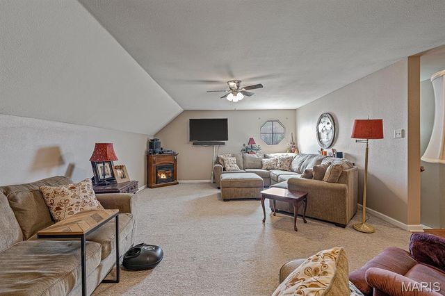 5381 State Highway C, Steele, MO 63877