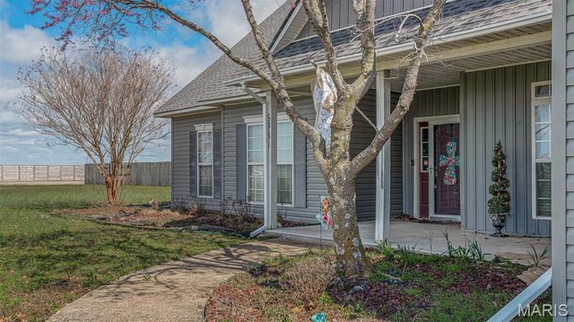 5381 State Highway C, Steele, MO 63877