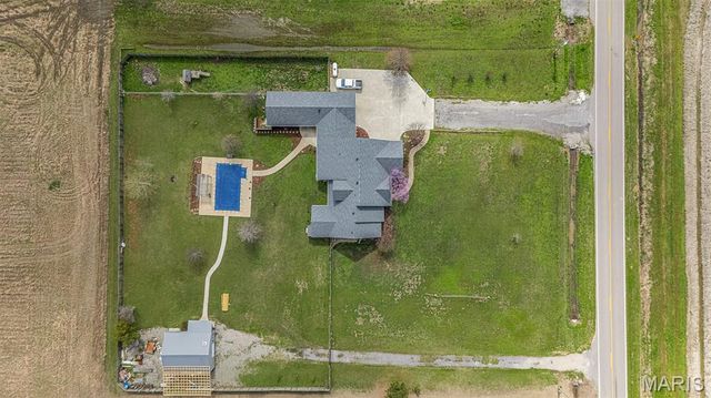 5381 State Highway C, Steele, MO 63877