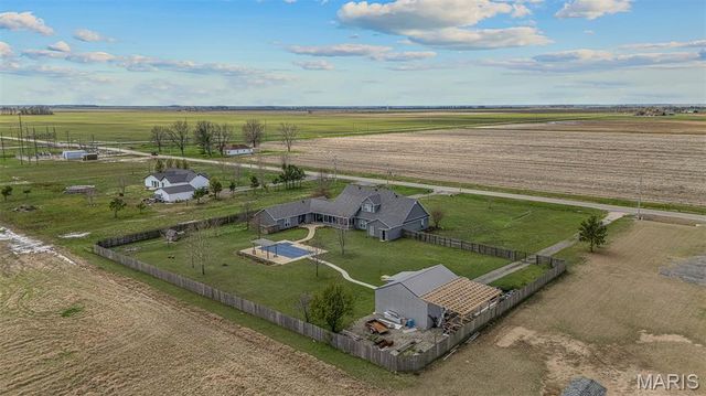 5381 State Highway C, Steele, MO 63877