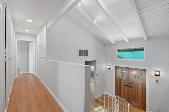 654 Schafer Place, Escondido, CA 92025