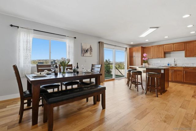 654 Schafer Place, Escondido, CA 92025