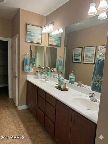 10743 W DESERT ELM Lane, Peoria, AZ 85383