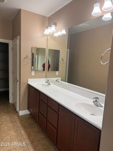 10743 W DESERT ELM Lane, Peoria, AZ 85383