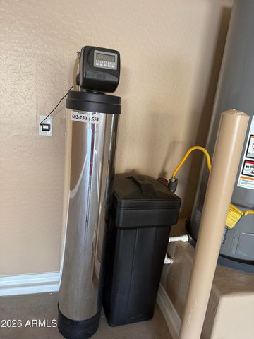 10743 W DESERT ELM Lane, Peoria, AZ 85383