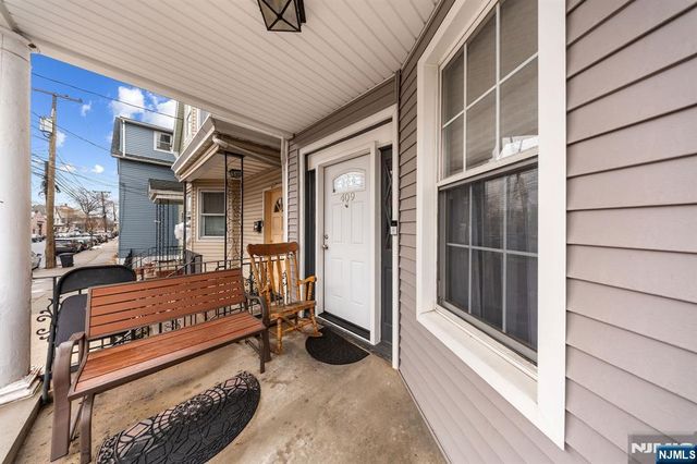 409 Hamilton Street, Harrison, NJ 07029