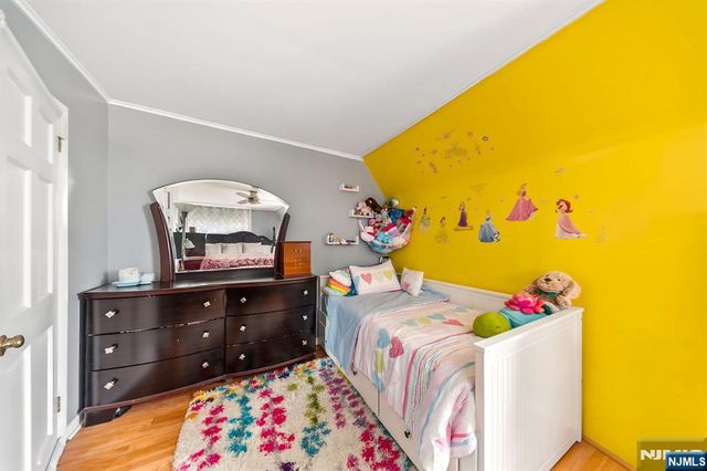 409 Hamilton Street, Harrison, NJ 07029