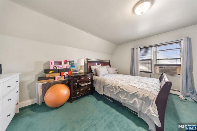 409 Hamilton Street, Harrison, NJ 07029