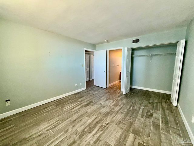 900 Ft Pickens Rd 1052, Pensacola Beach, FL 32561