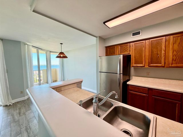 900 Ft Pickens Rd 1052, Pensacola Beach, FL 32561