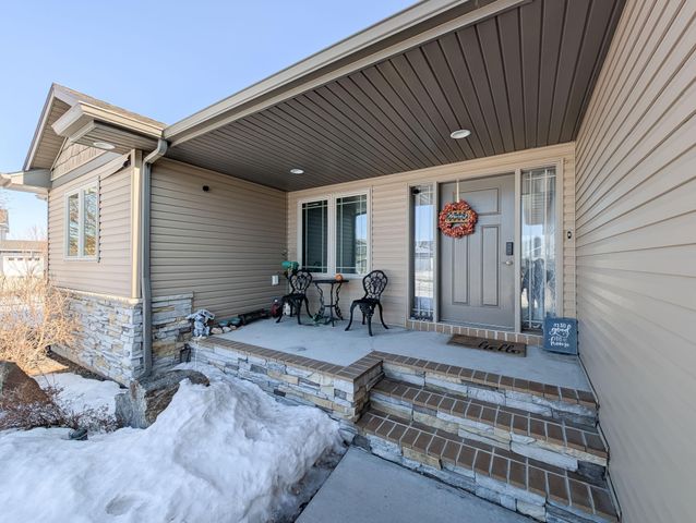 6810 24 Street S, Fargo, ND 58104