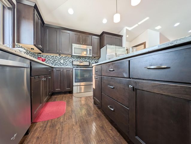 6810 24 Street S, Fargo, ND 58104