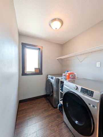 6810 24 Street S, Fargo, ND 58104